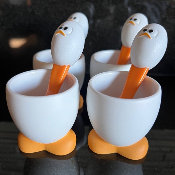 Breakfast egg cup with spoon cute silly goose style - Picture 3 of 5
